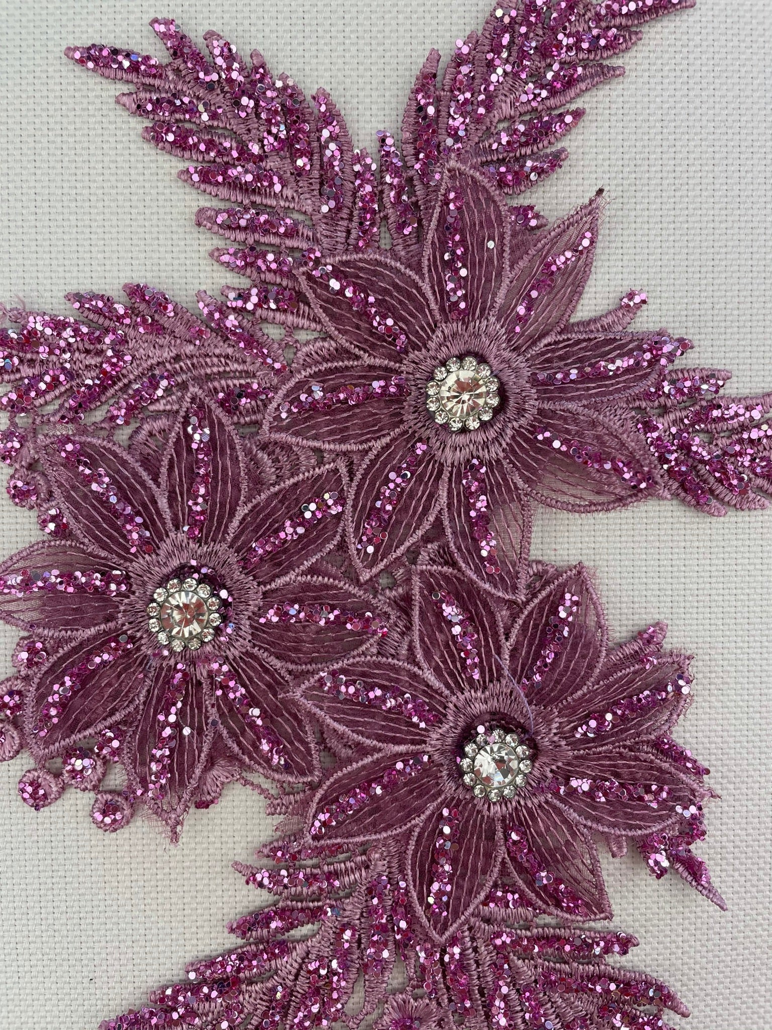 LA - 620 - Mauve with Rhinestones & Mauve Glitter - Aleemahs