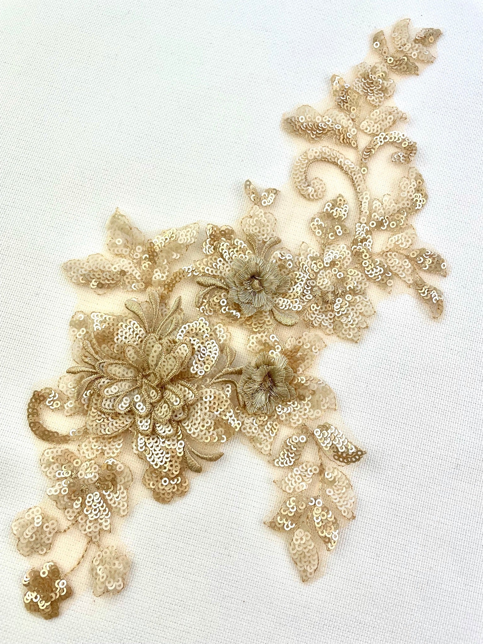 LA - 872: Lace applique Beige - Aleemahs