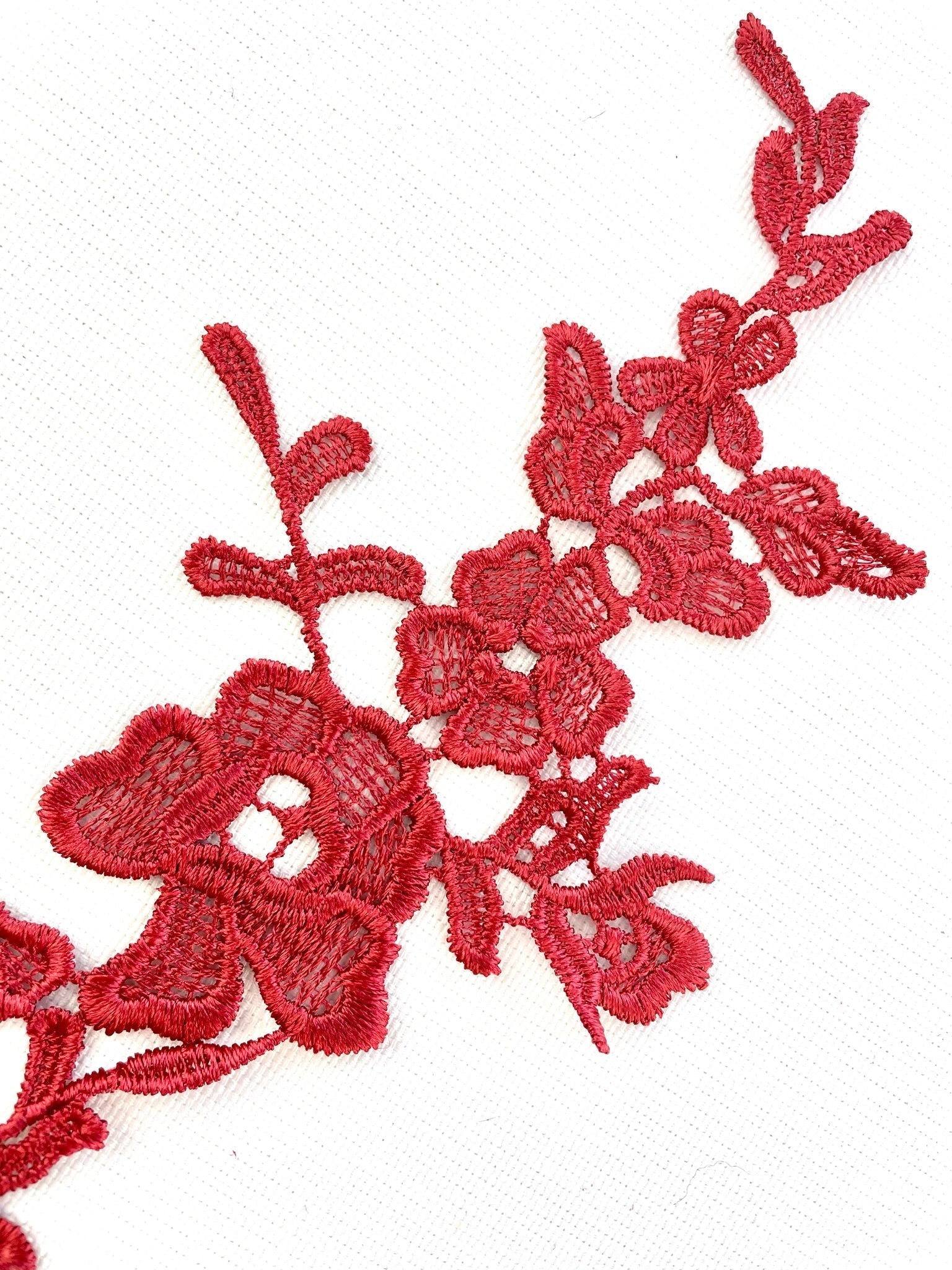 LA - 875: Lace applique Burgundy - Aleemahs