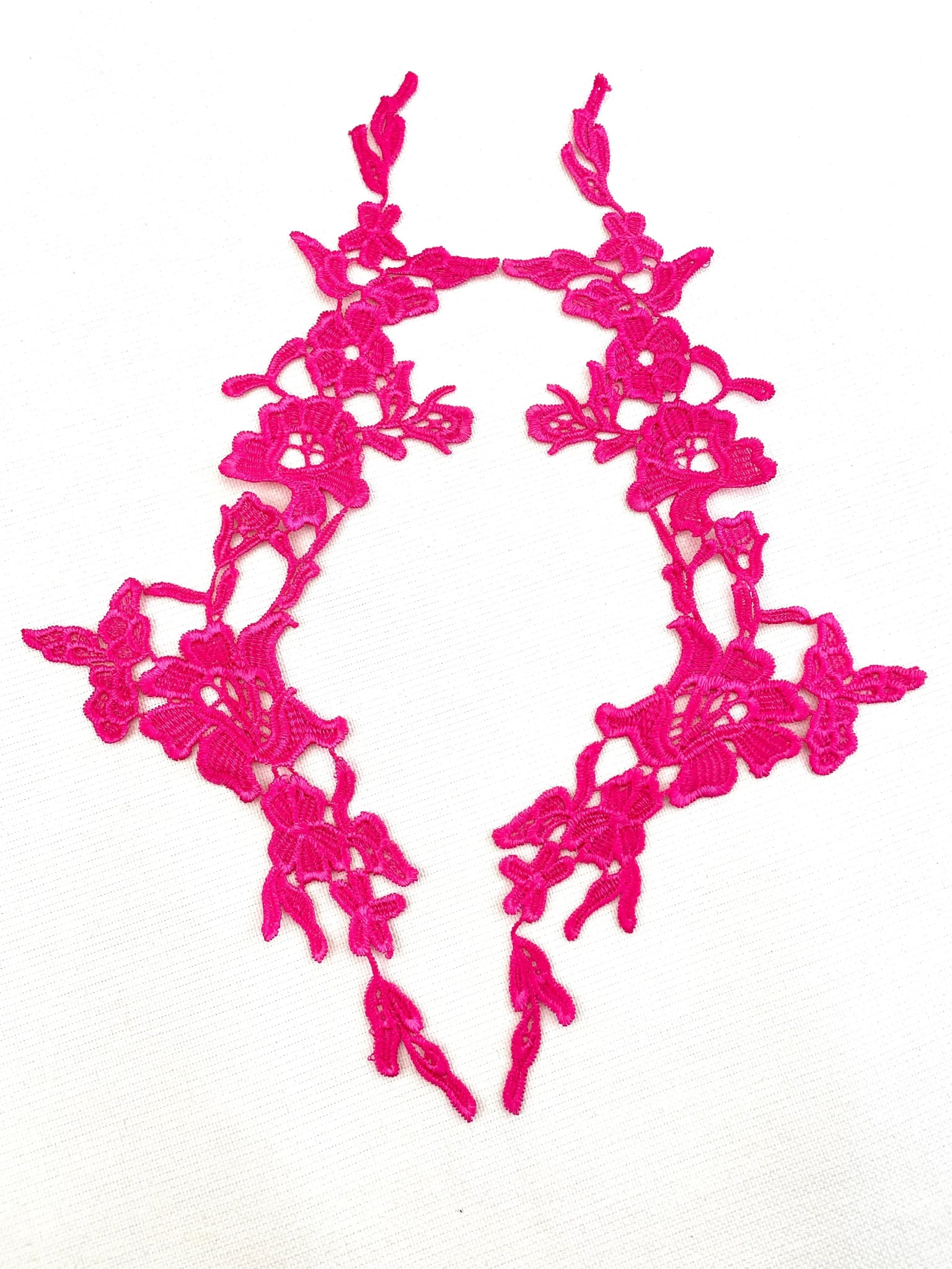 LA - 875: Lace applique Hot Pink - Aleemahs