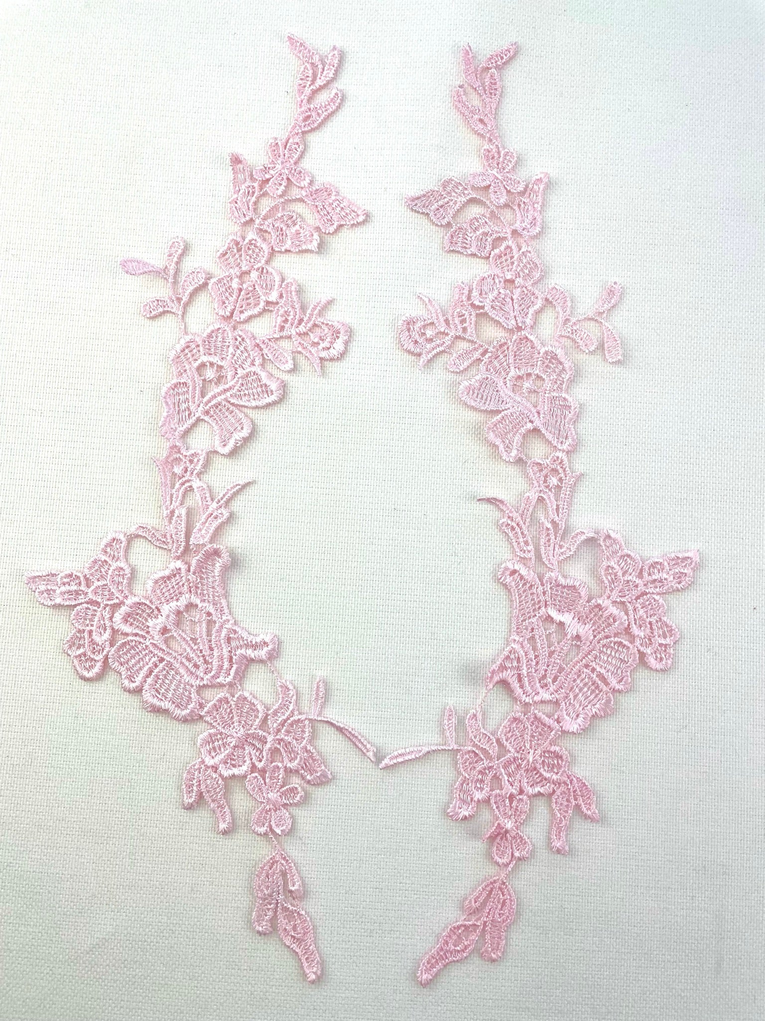 LA - 875: Lace applique Pink - Aleemahs