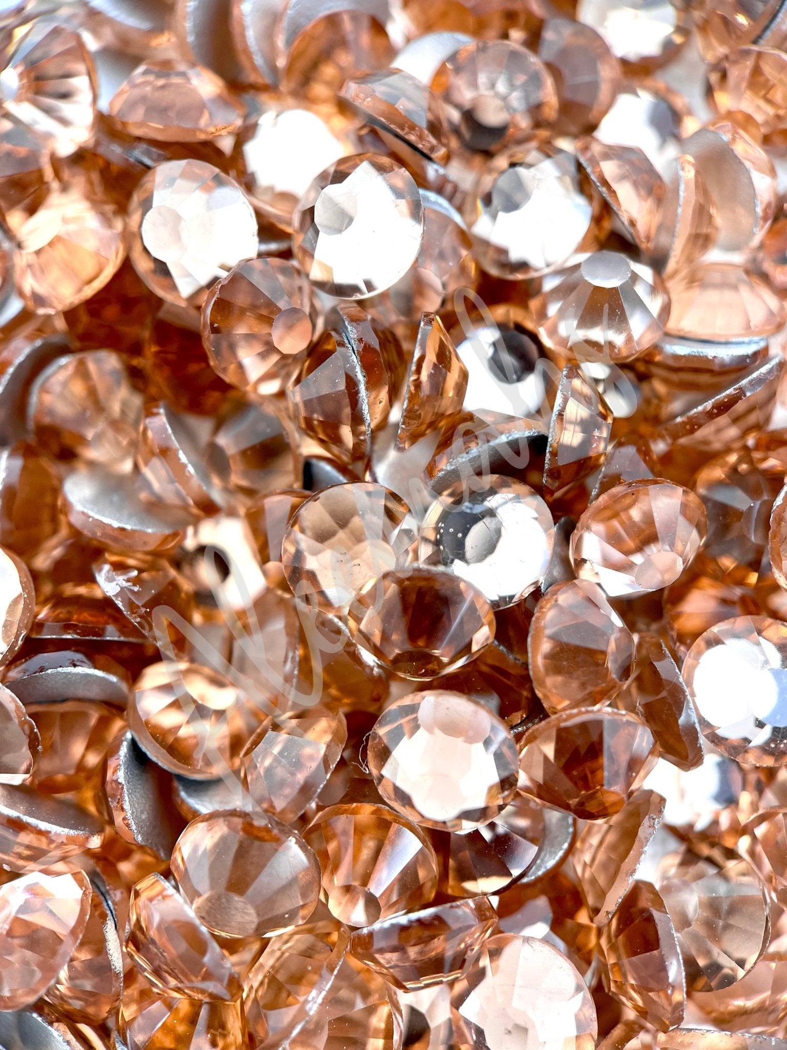 Light Peach Flatback - Aleemahs
