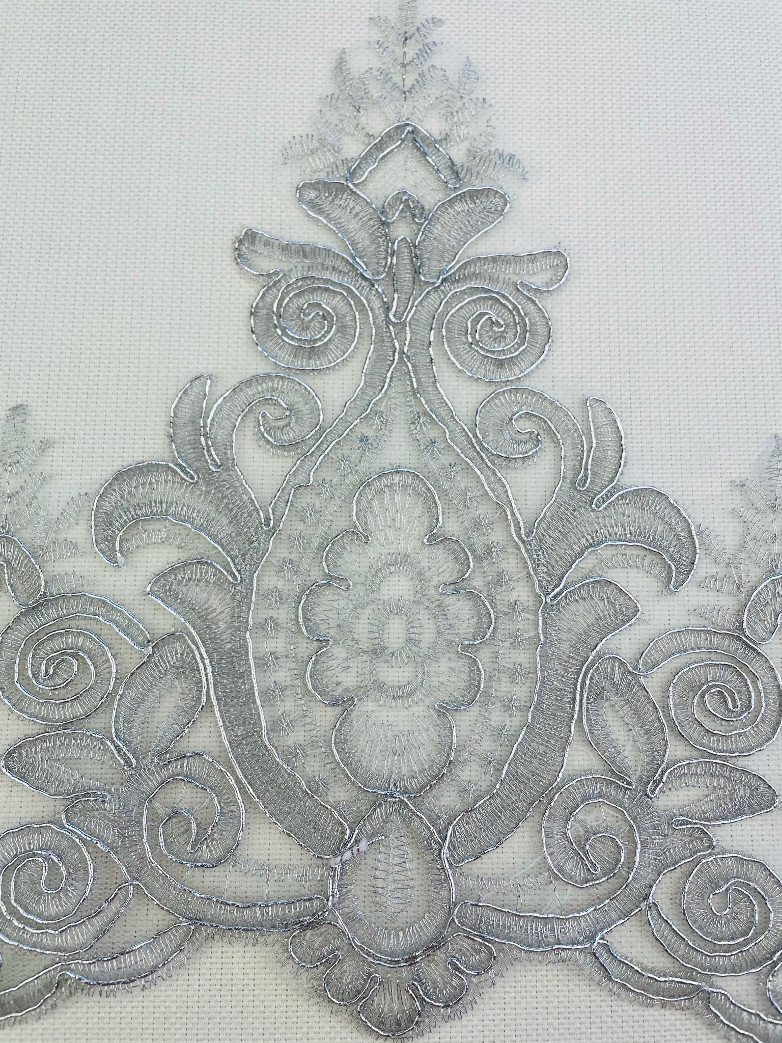 LT - 102 Lace Trim Silver - Aleemahs