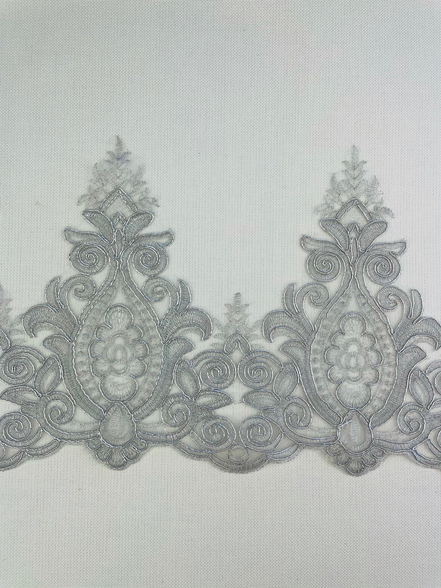 LT - 102 Lace Trim Silver - Aleemahs