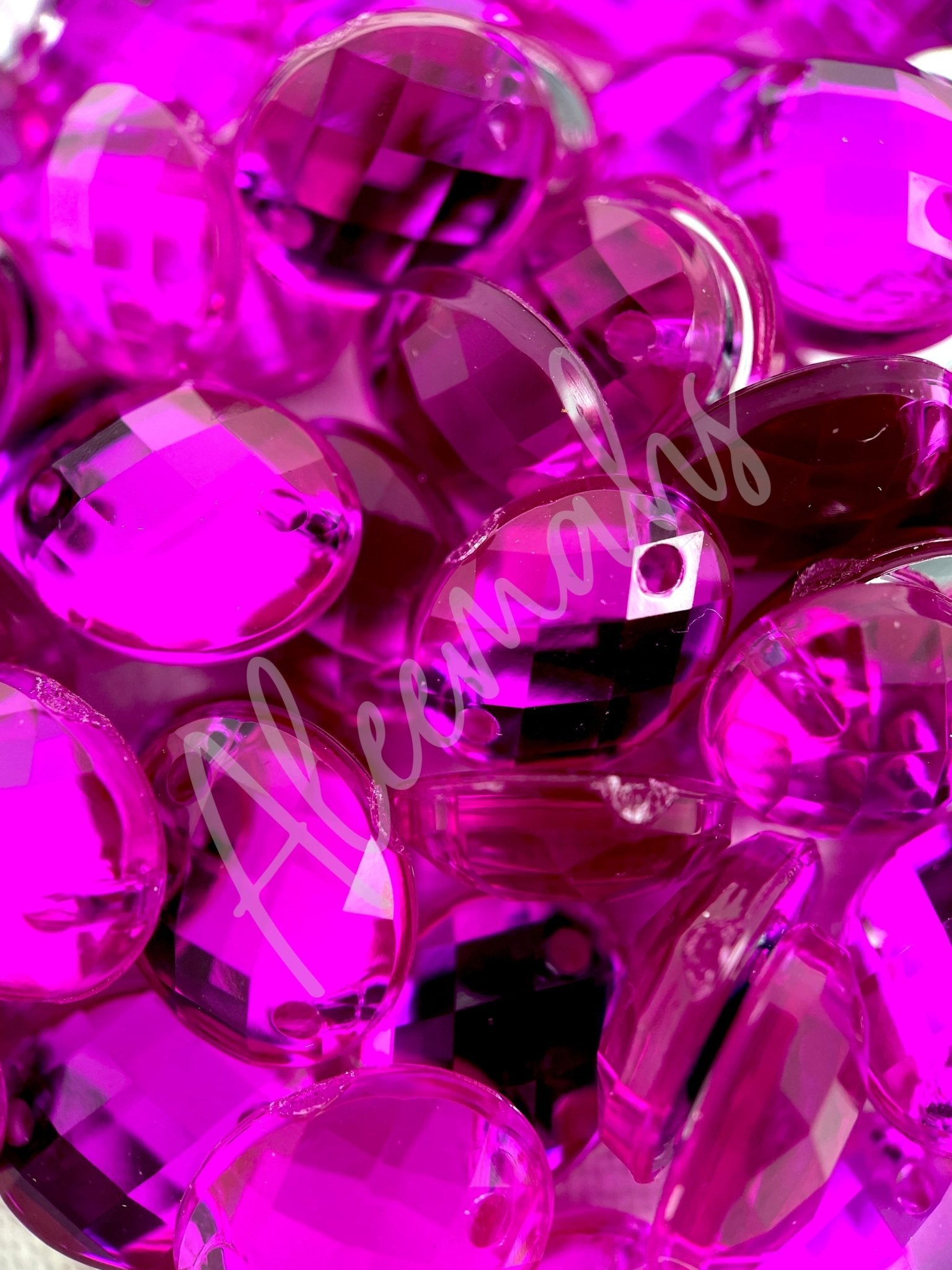 Magenta Oval Acrylic Jewel - Aleemahs