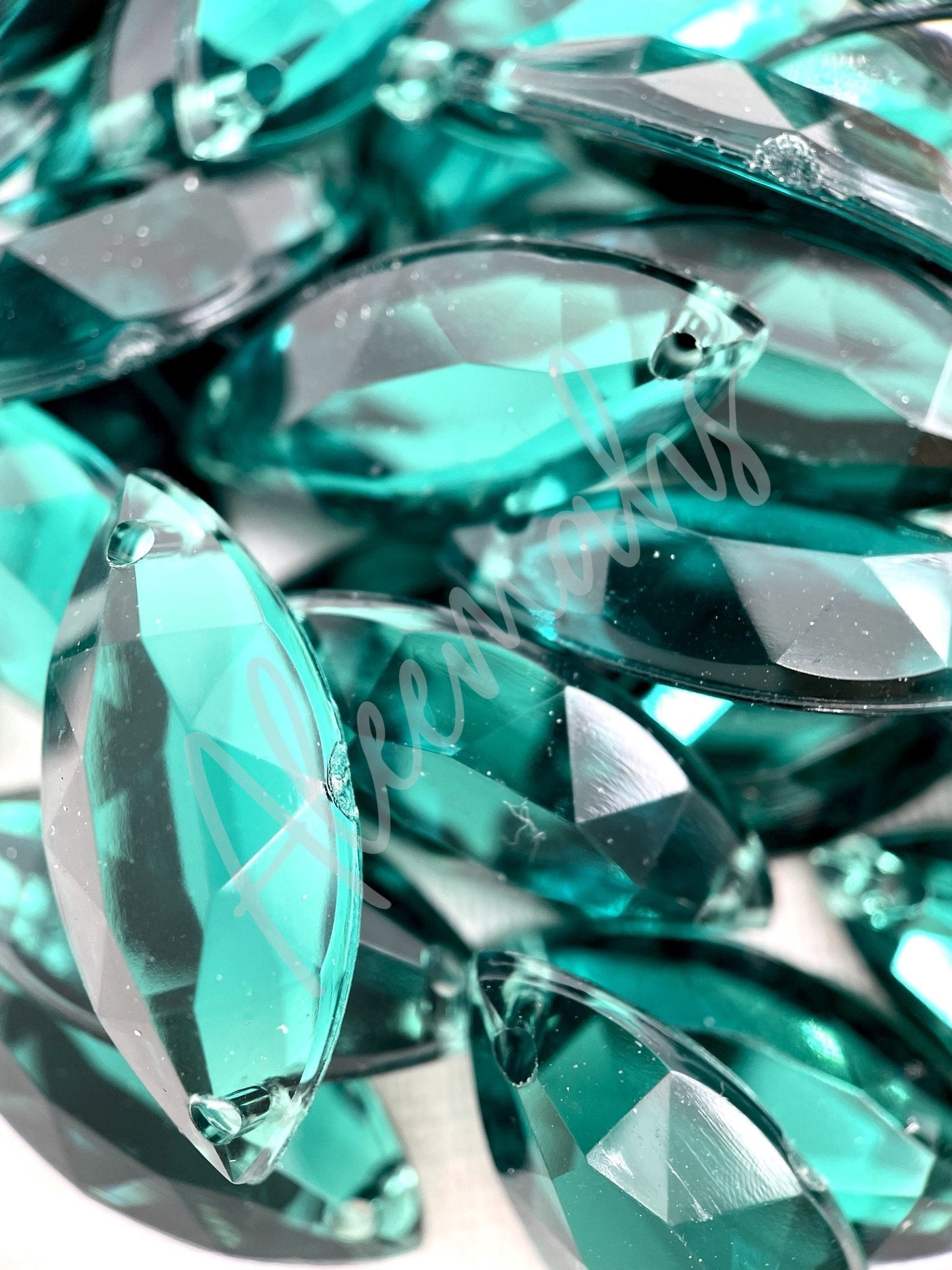Teal Eye Acrylic Jewel - Aleemahs