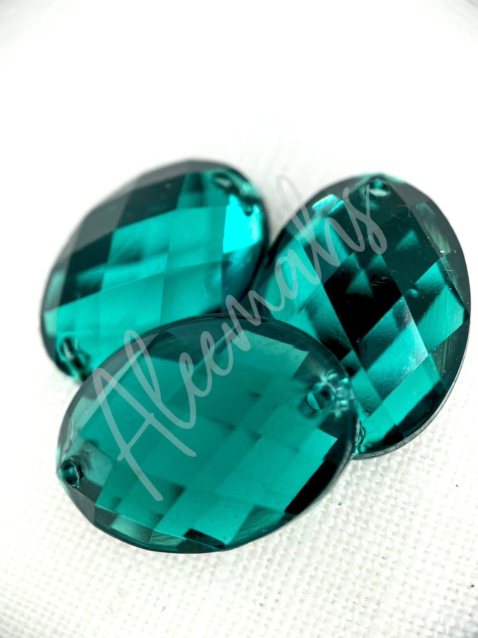 Teal Oval Acrylic Jewel - Aleemahs