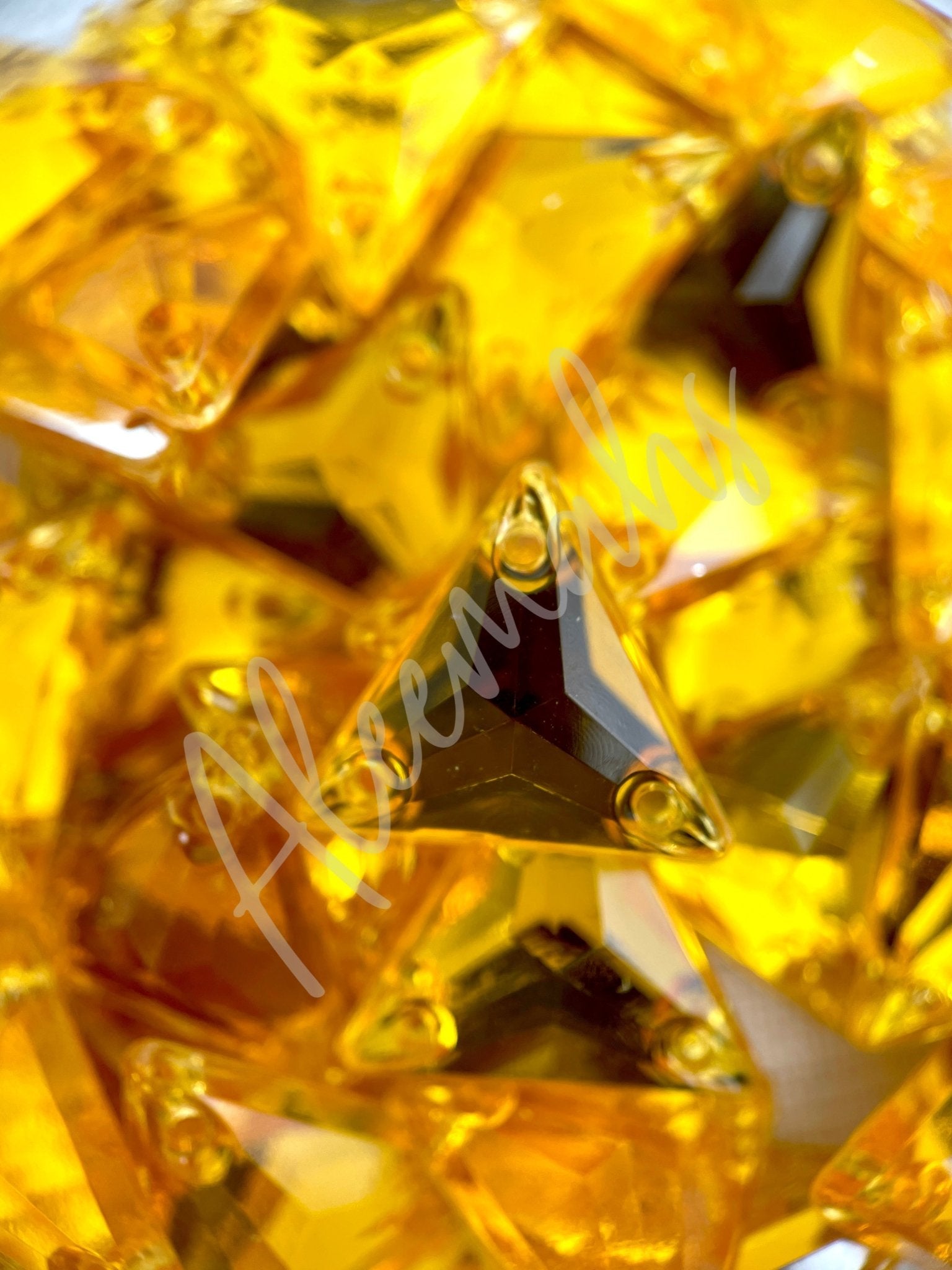 Topaz Triangle Acrylic Jewel - Aleemahs