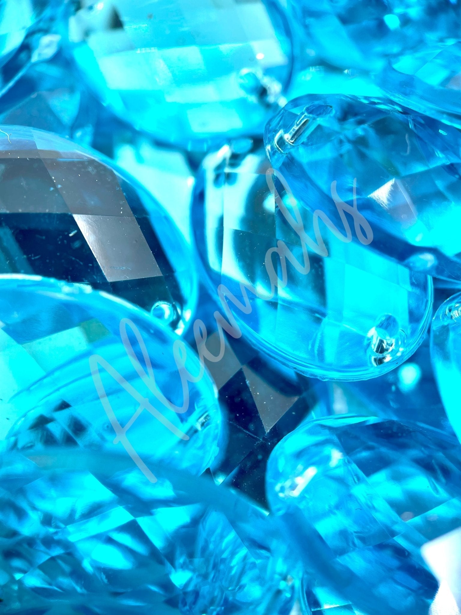 Turquoise Oval Acrylic Jewel - Aleemahs