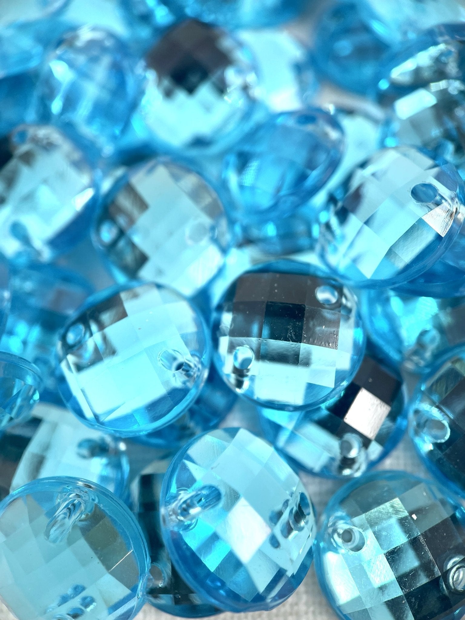 Turquoise Round Acrylic Jewel - Aleemahs