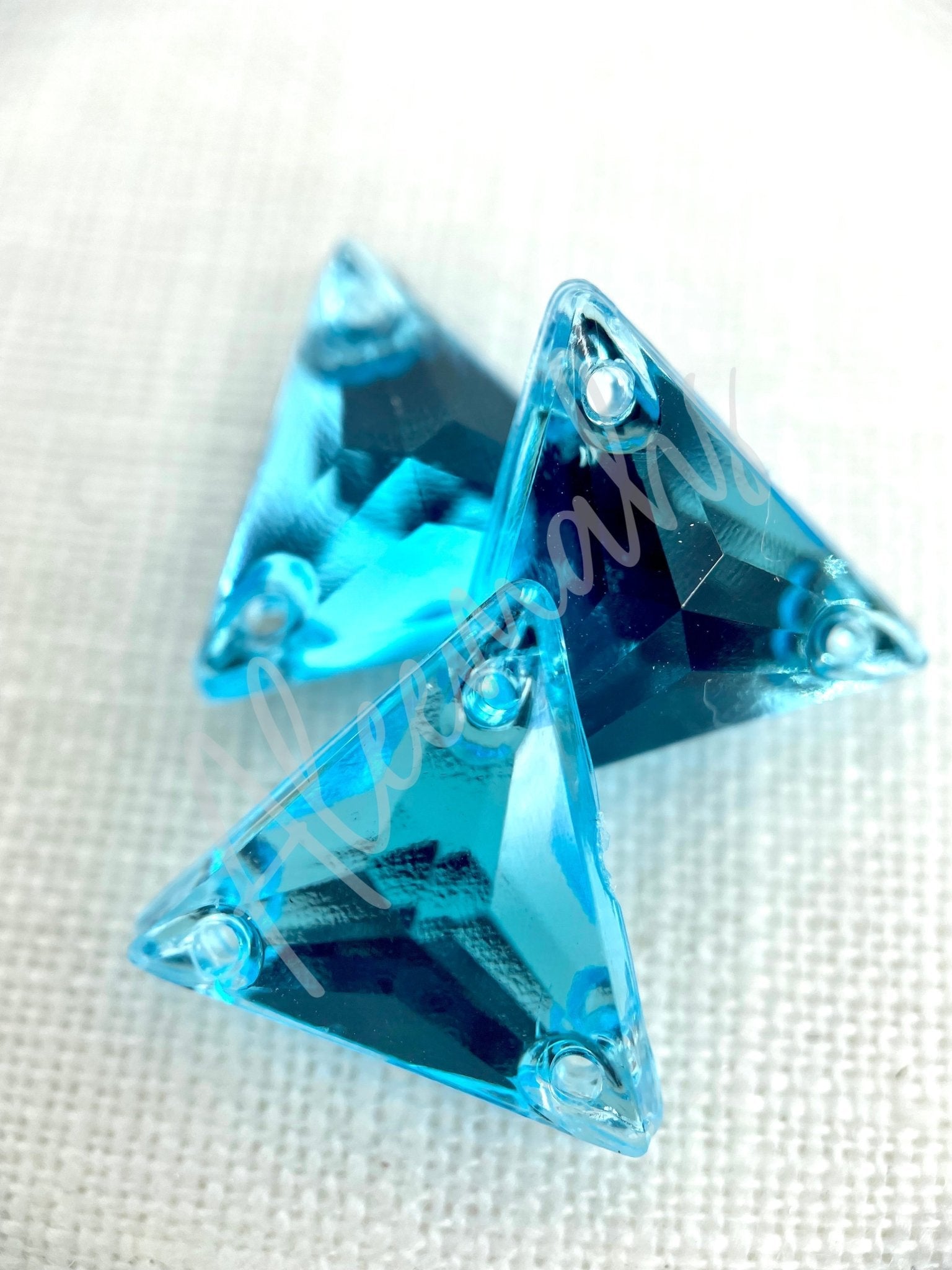 Turquoise Triangle Acrylic Jewel - Aleemahs
